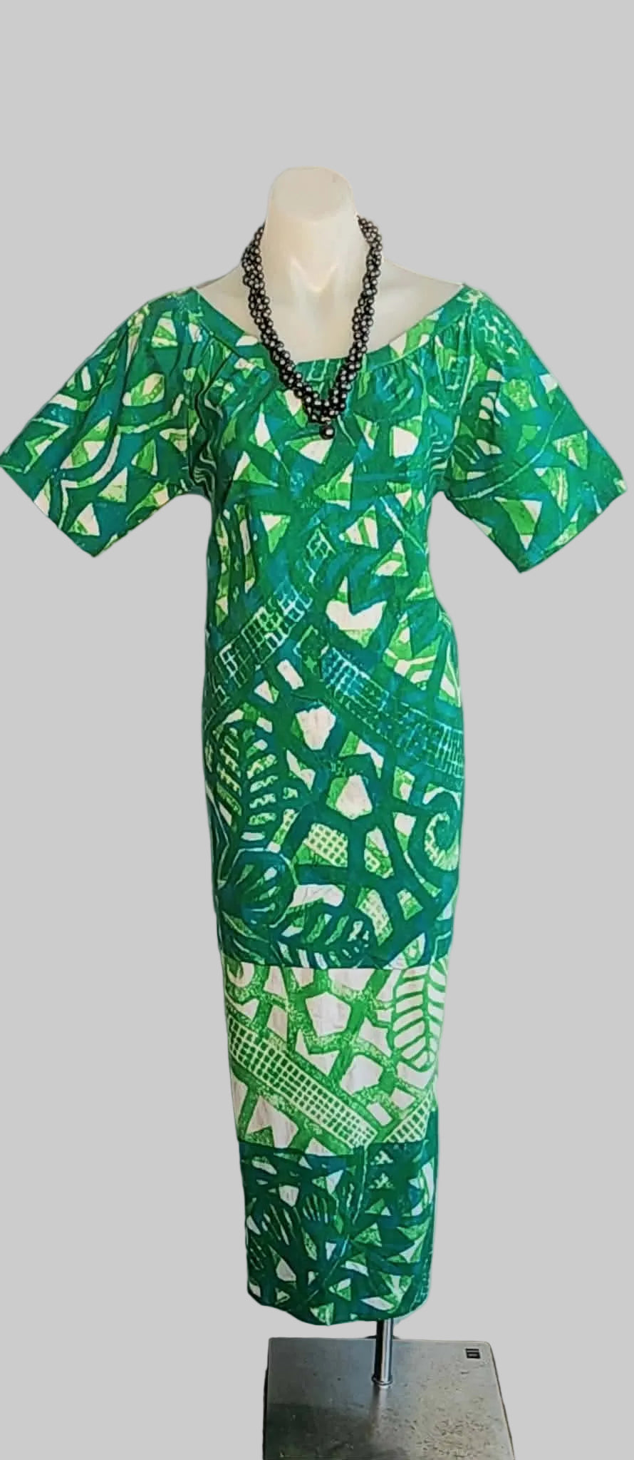Manea Puletasi Green